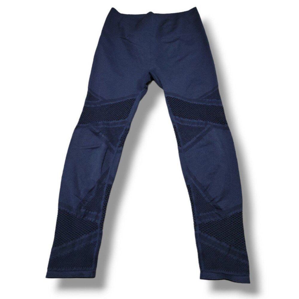 Fabletics Pants Size Medium W25"L23 Mosaic High Waisted 7/8 Leggings Activewear